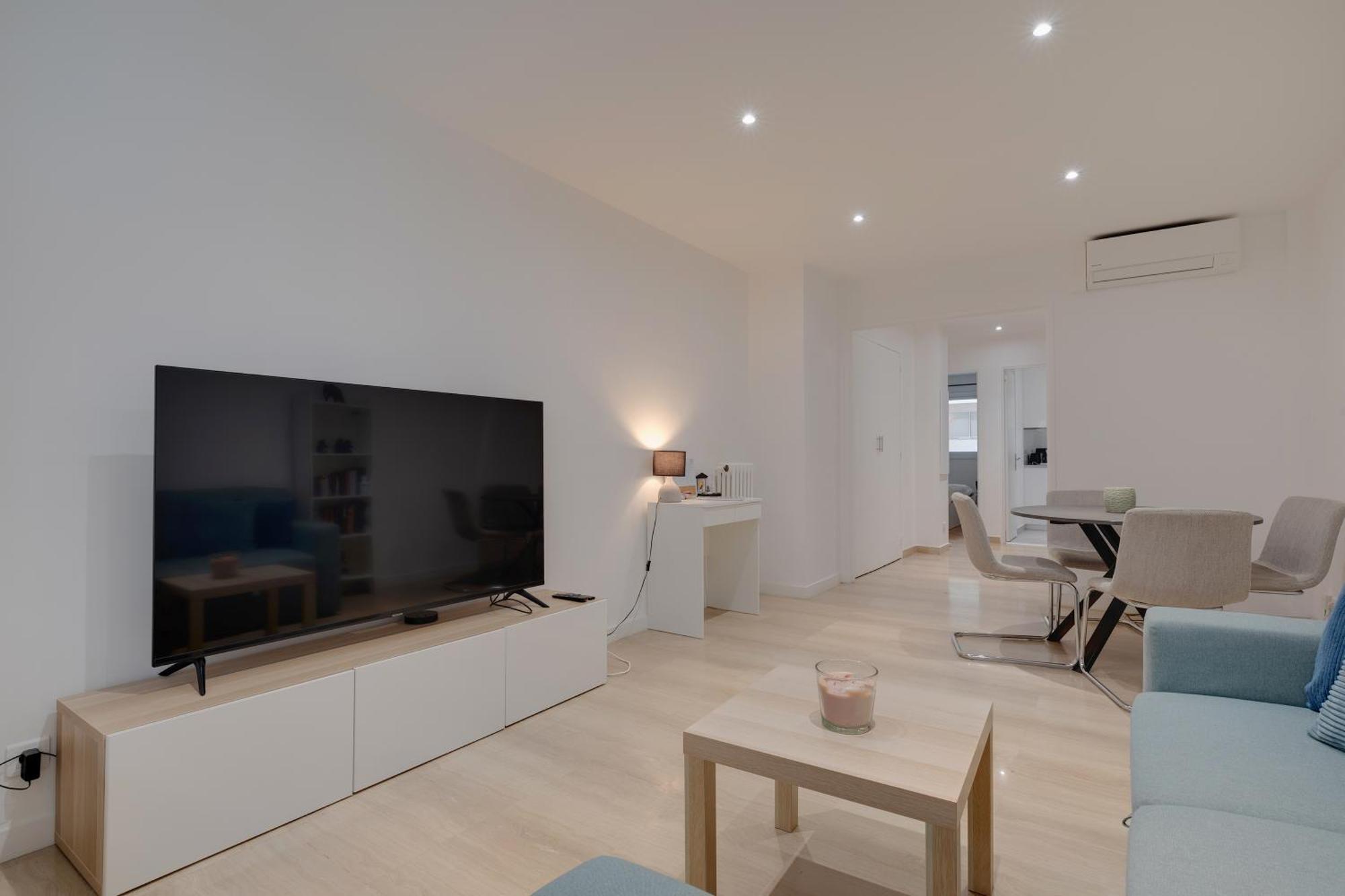 Newly Renovated Charming Downtown Apartment Antibes Eksteriør bilde